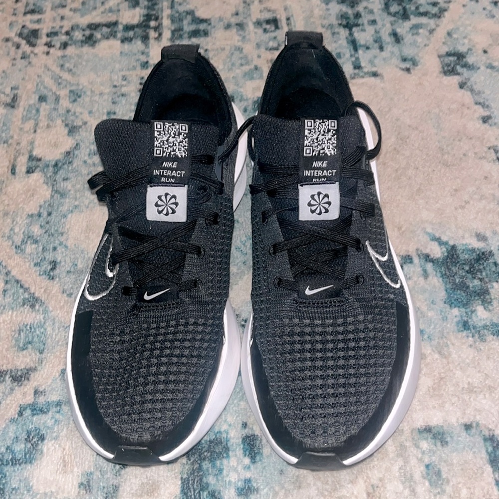 NIKE INTERACT RUN sneakers - Picture 5 of 7